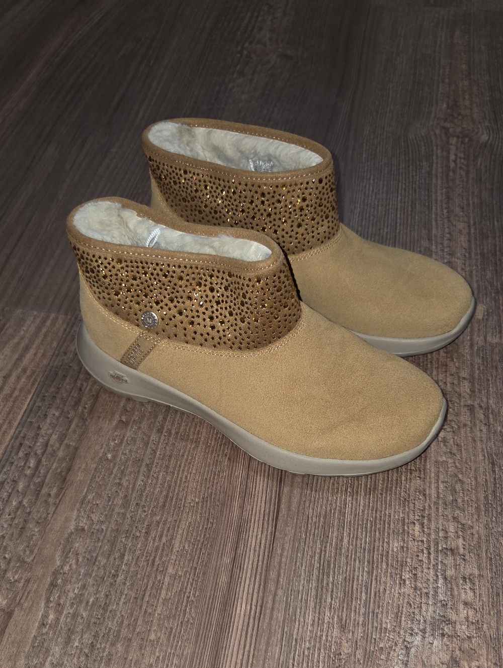 Sketchers X Martha Stewart Tan Suede Cozy Ankle Boots with Shearling Lining